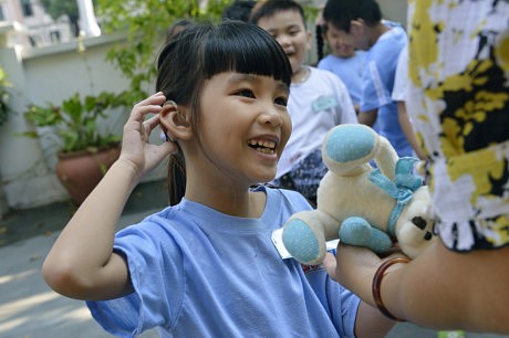 Ecole d’handicapés auditifs – Vietnam
